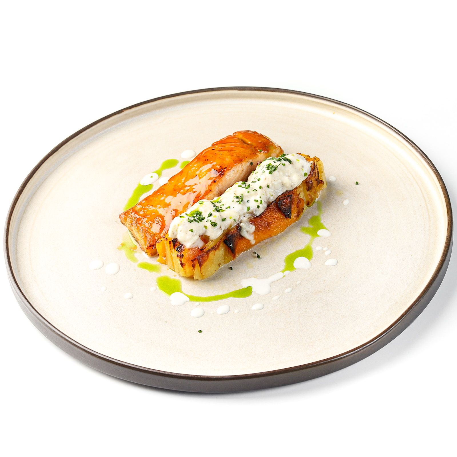 Лосось с гратеном из батата