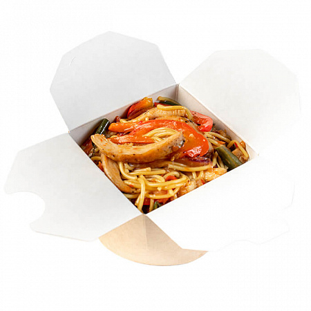 Лапша с курицей в соусе свит чили