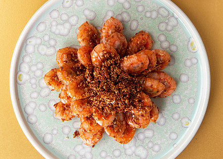 Северные креветки жареные в кунжуте