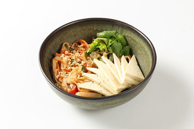 Удон с тофу в ореховой пасте