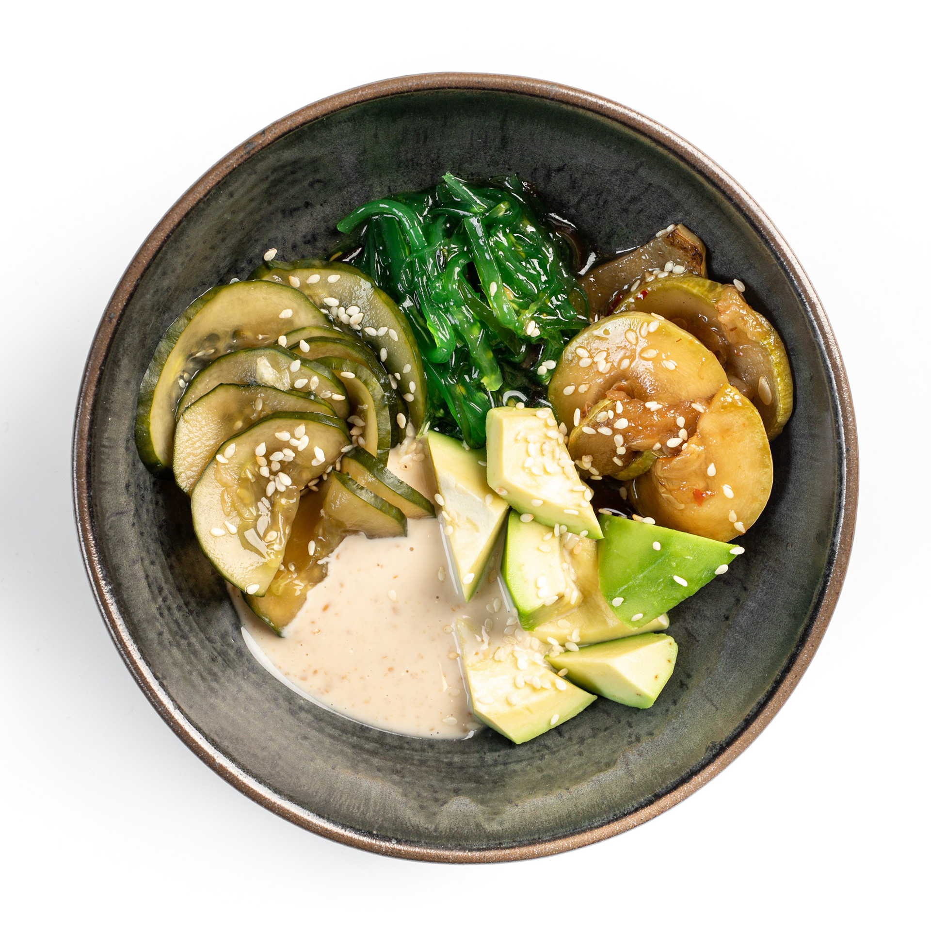 Салат с чукой и овощами