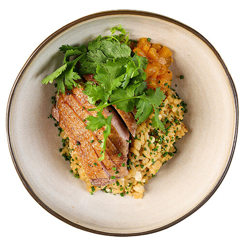 Рис BBQ с уткой и сальсой из ананаса