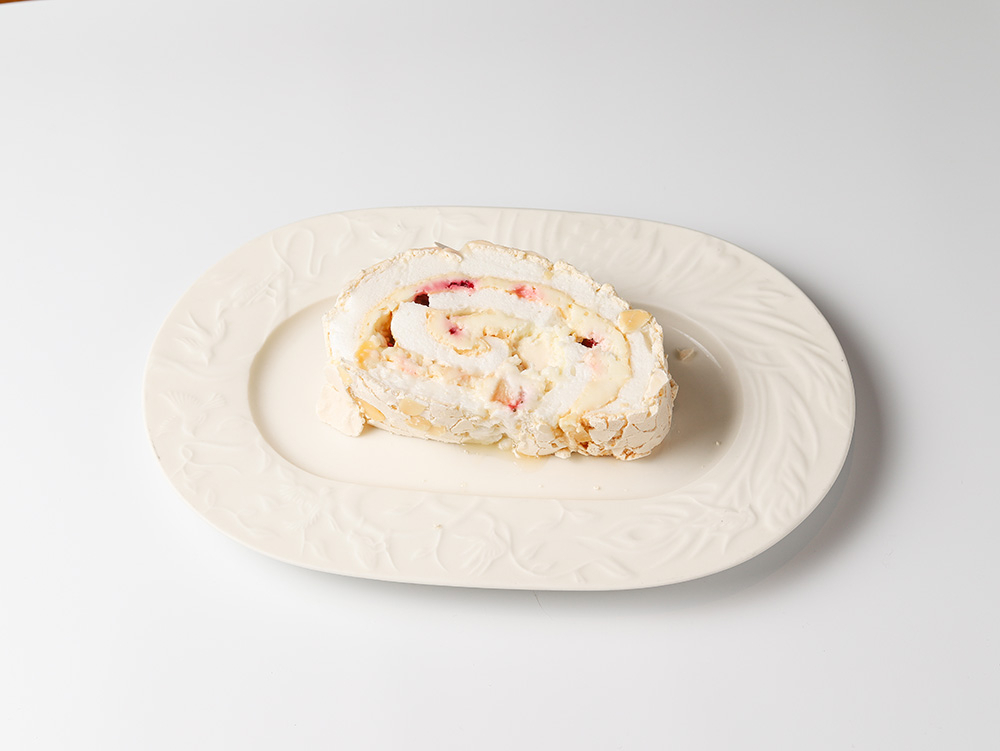 Меренговый рулет 