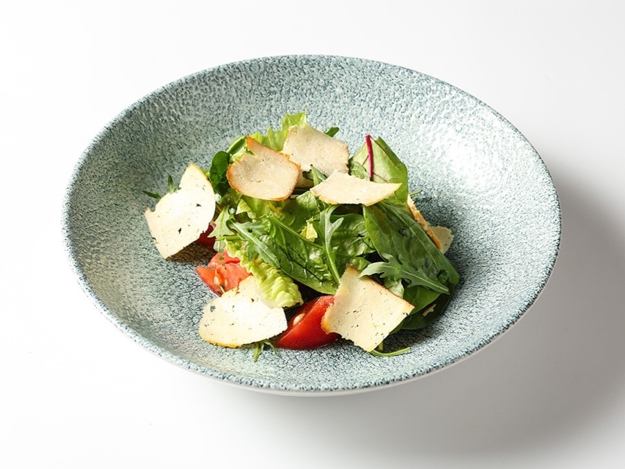 Томатный салат с тофу