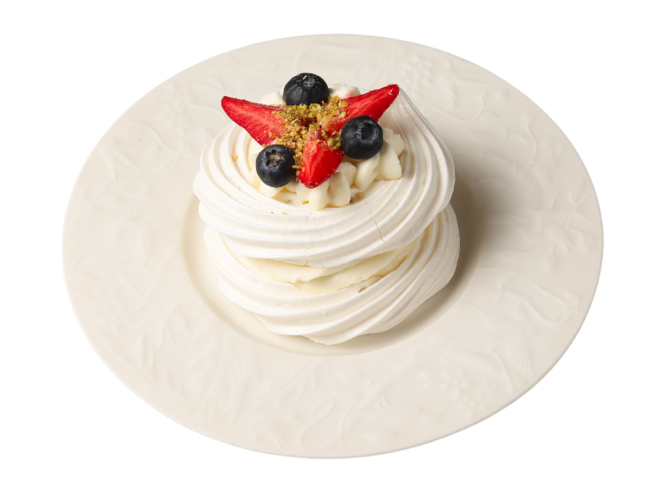 Анна Павлова с клубникой