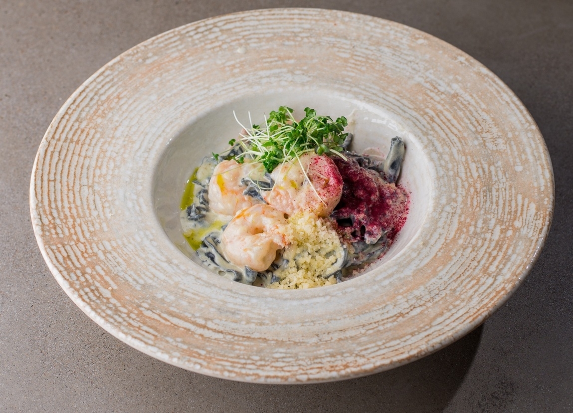 Паста Неро с креветками