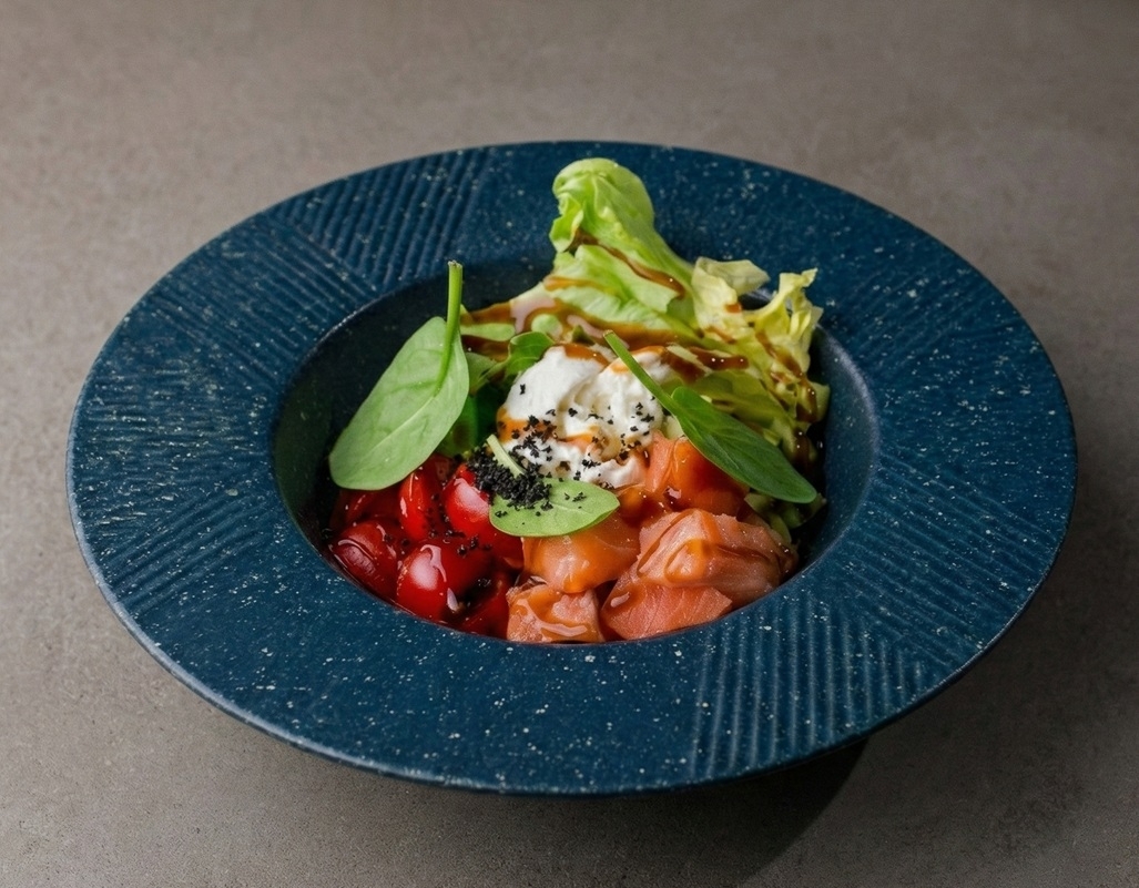 Поке с  лососем 