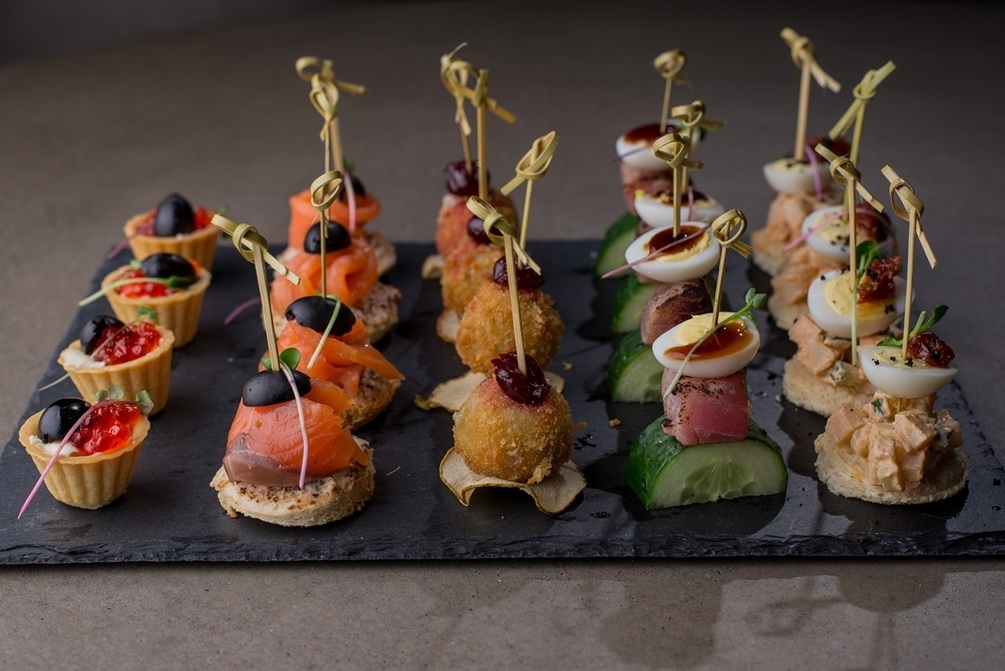 Сет Канапе №1