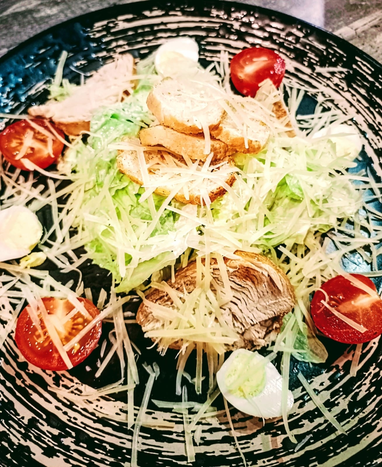 Цезарь с курицей Салат