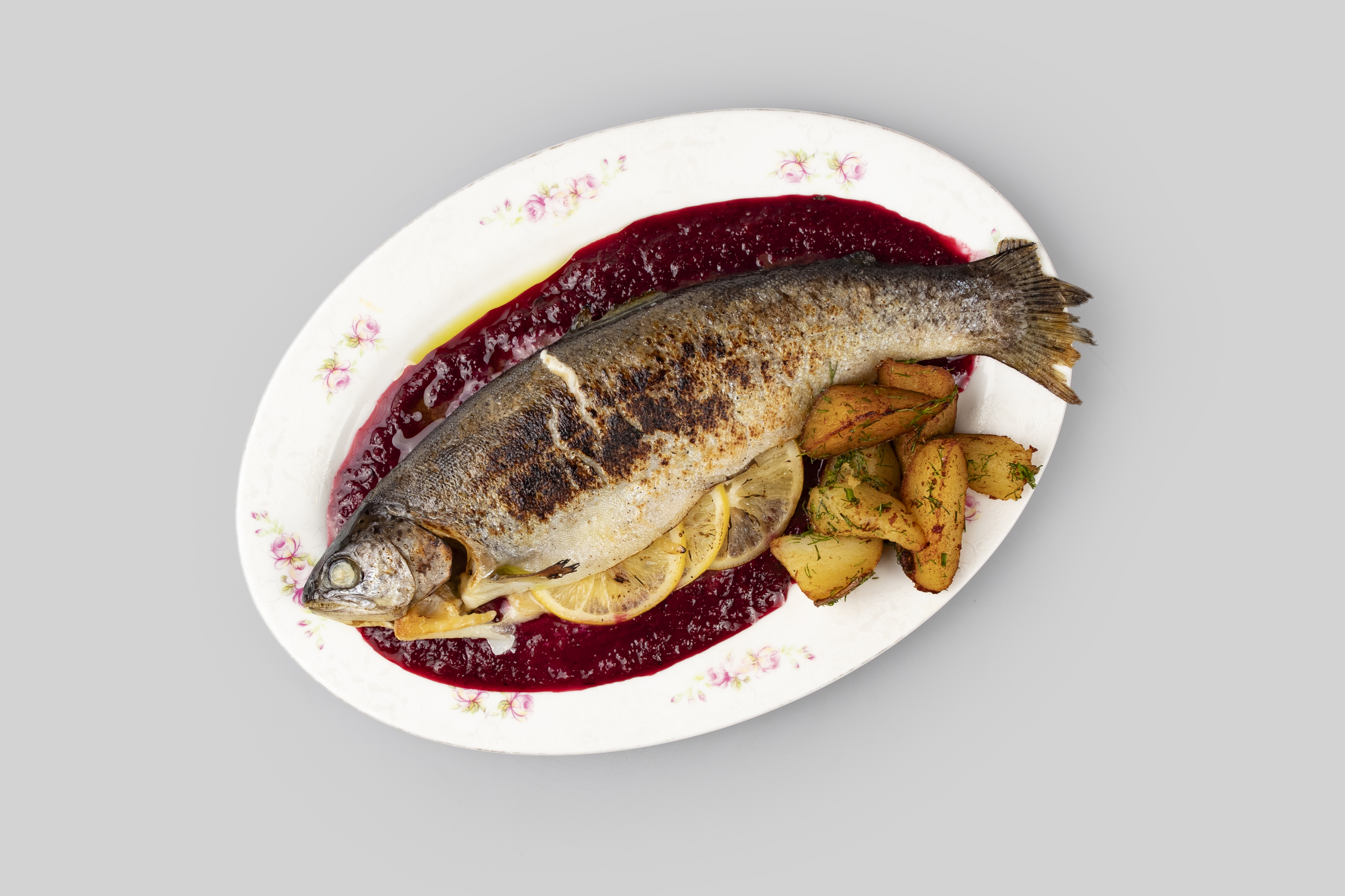 Форель с ткемали