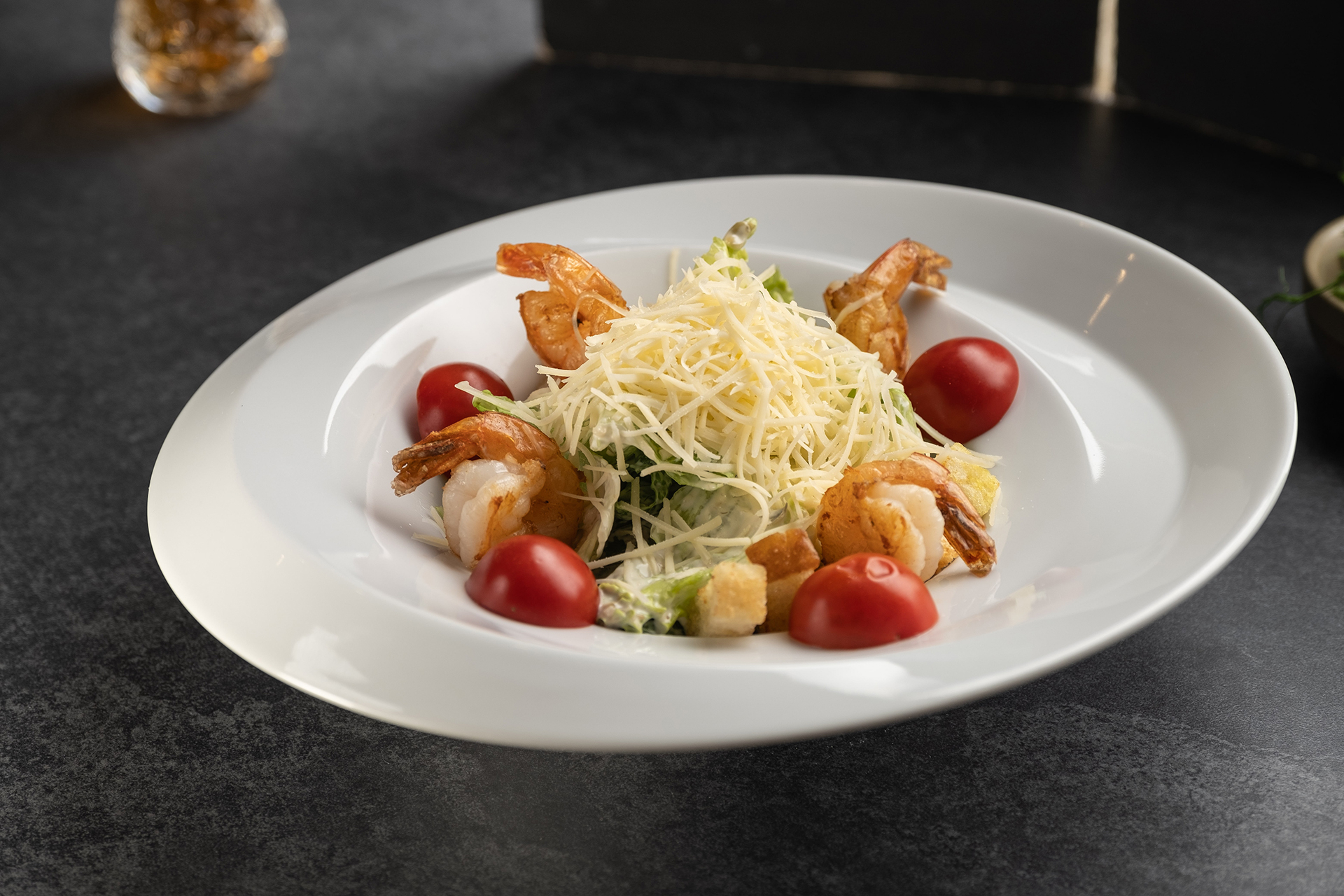 Цезарь с креветками 