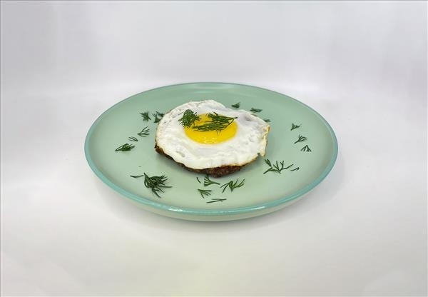 Бифштекс с яйцом (4 шт/520 гр)