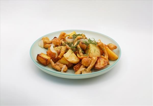 Картофель жареный с грибами (700 гр)