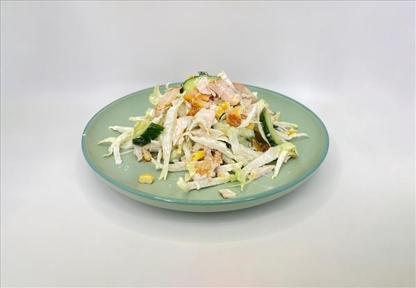 Салат с копченой курочкой (800 гр)