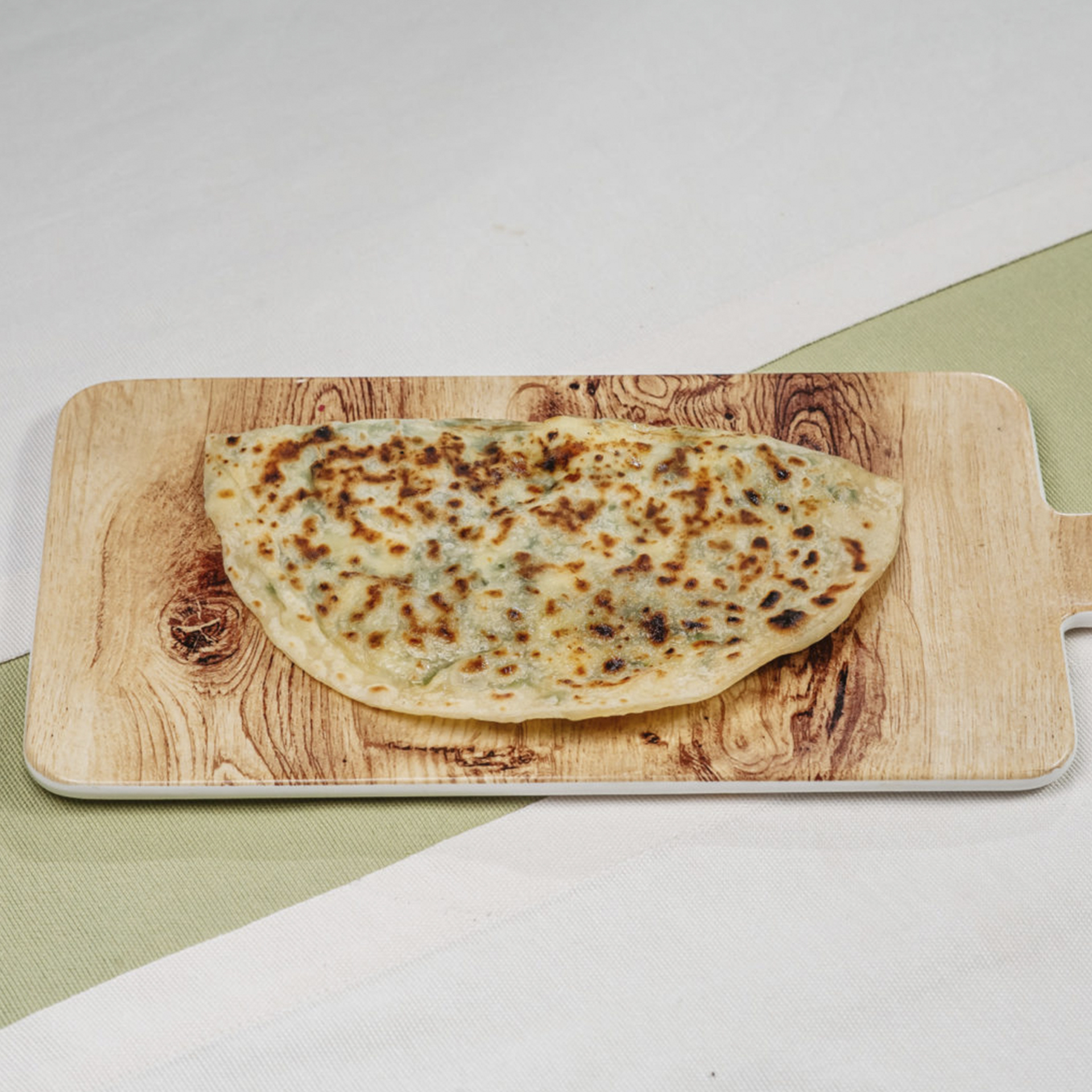 Бакинские кутабы с сыром и зеленью