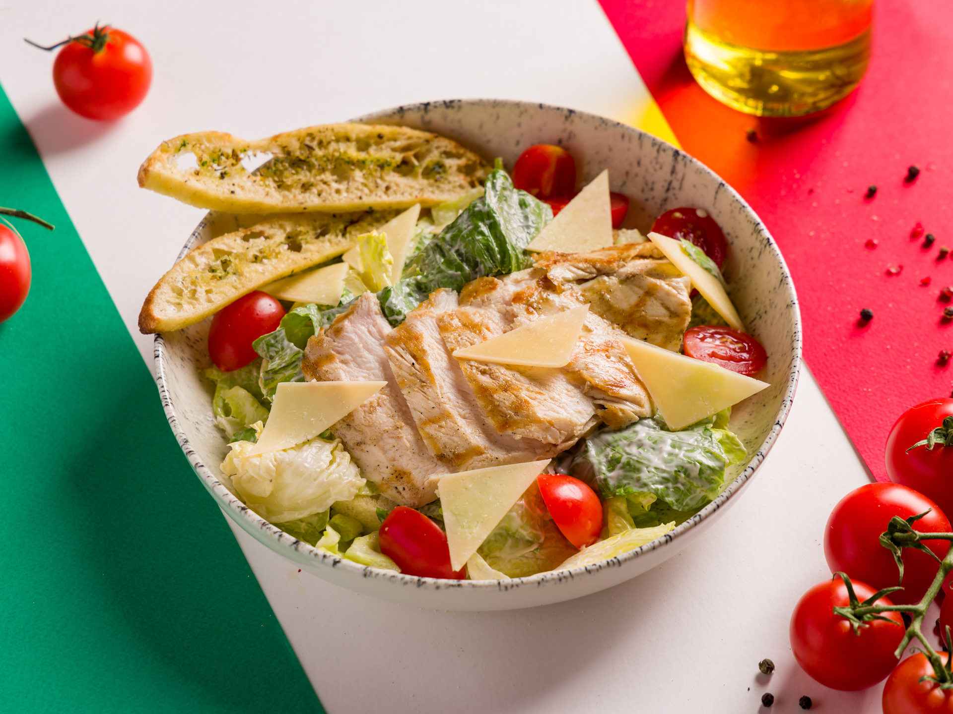 Салат Цезарь с курицей 