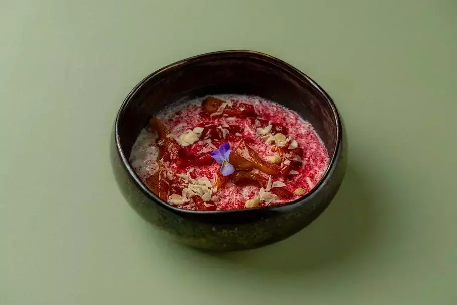 Рисовая каша с карамелизированным ананасом