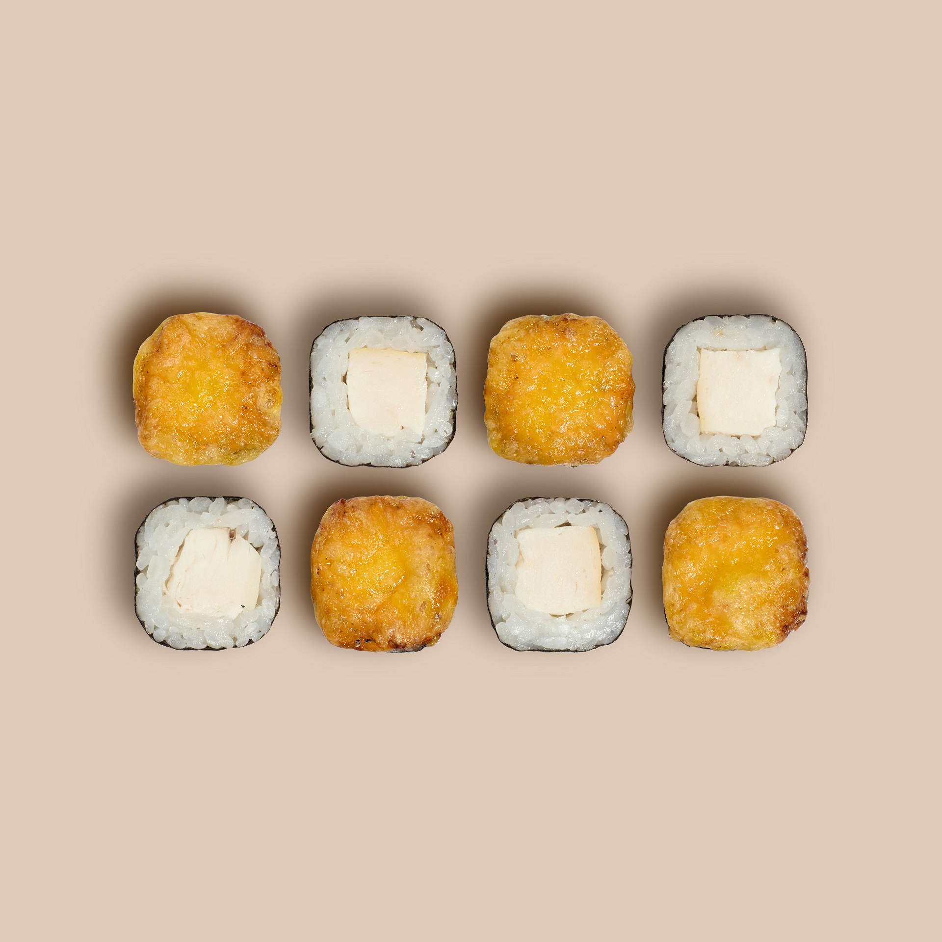 Запеченный ролл с курицей 