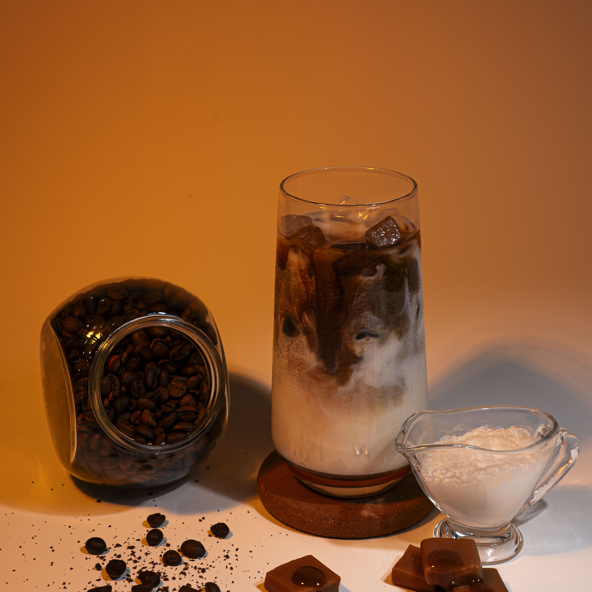 Холодное кофе с солёной карамелью