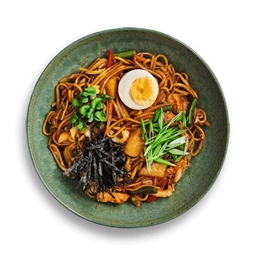 Удон с цыпленком в кисло-сладком соусе