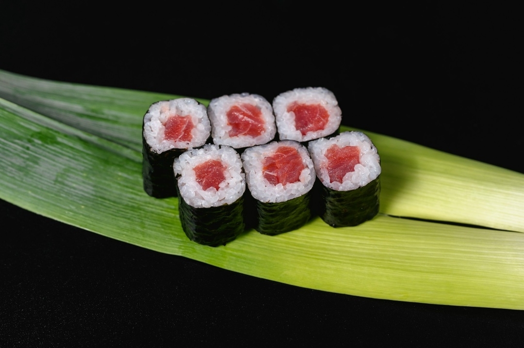 Классика с тунцом