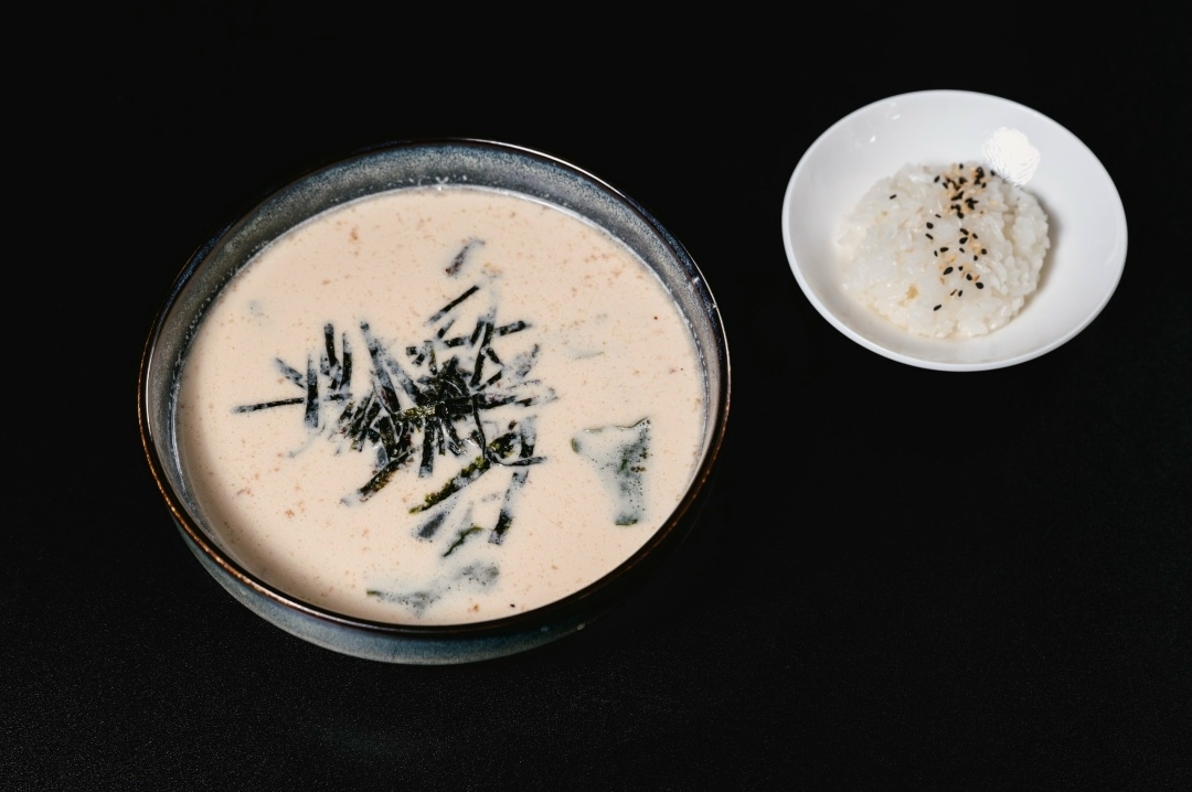 Сливочный с угрем