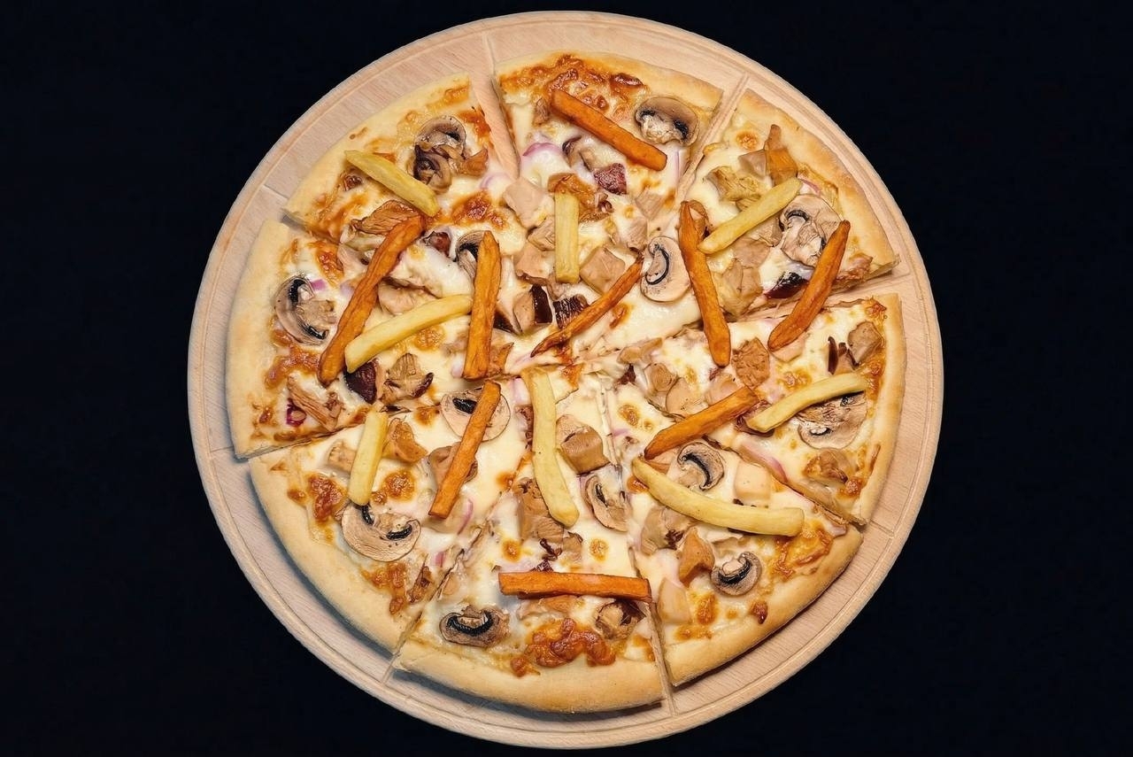 Четыре гриба с картофелем фри