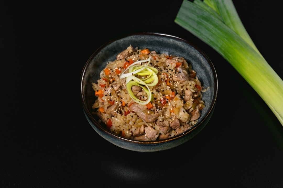 Тяхан со свининой